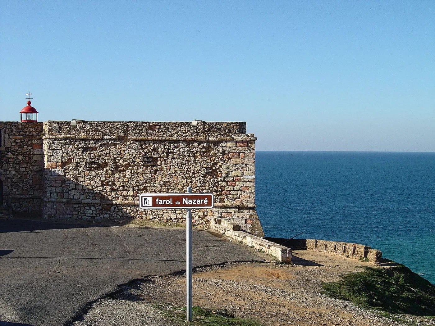 Farol de Nazaré, Nazaré
